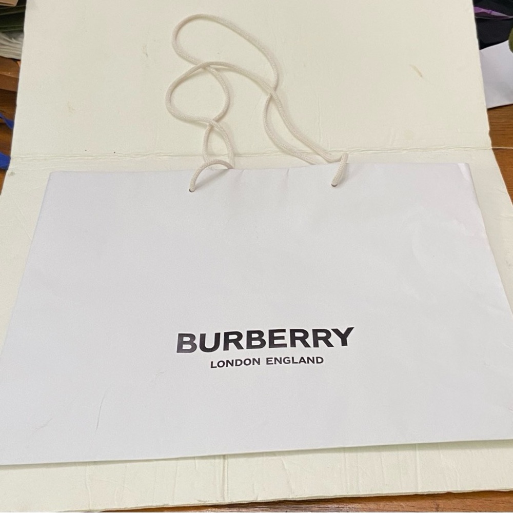One Burberry Large White Gift Bag 12in x 16.5in x 5in